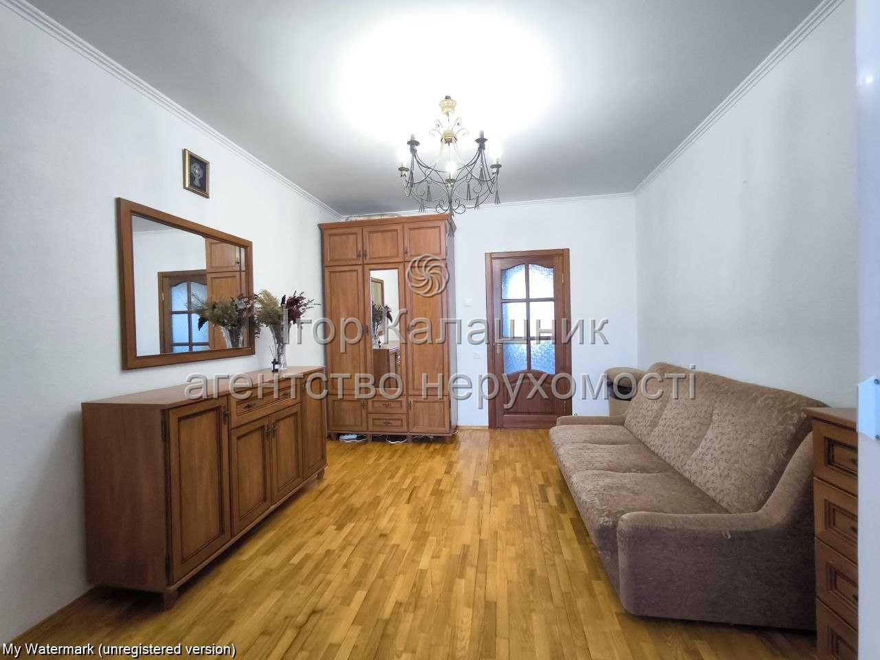 Продаж 3 кімн квартири вул Вербицького, 8А метро Харківська 15хв.пішки