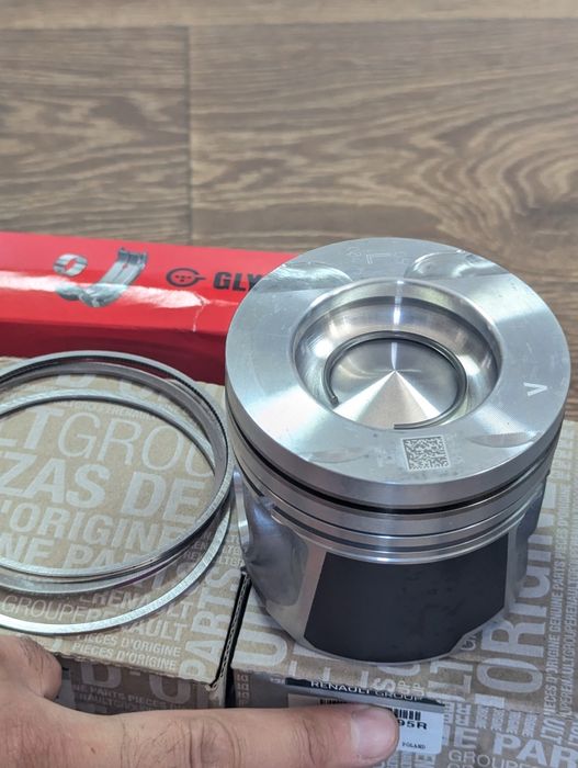 Шатуни Рено  мастер 3