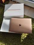 Złoty Macbook Air 13 cali retina 8/256 GB