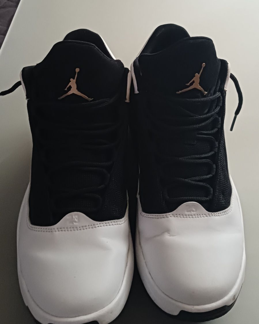 Buty sportowe typu Nike Jordan 43 rozmiar