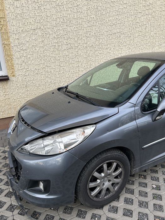 Peugeot 207 Lift 2010r 1.6hdi 92km 5 drzwi