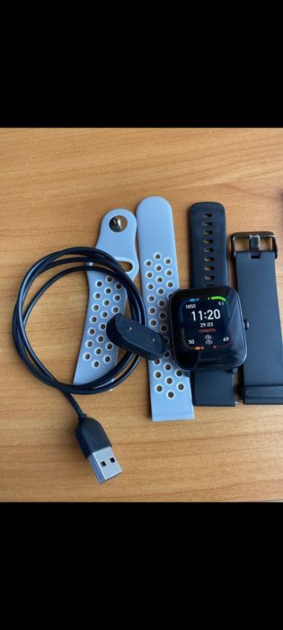 Ремінець телевізора кронштейн.