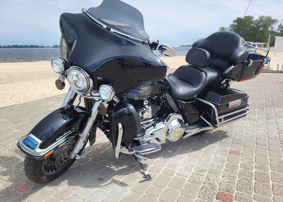Harley-Davidson FLHTCU Ultra Classic Electra Glide