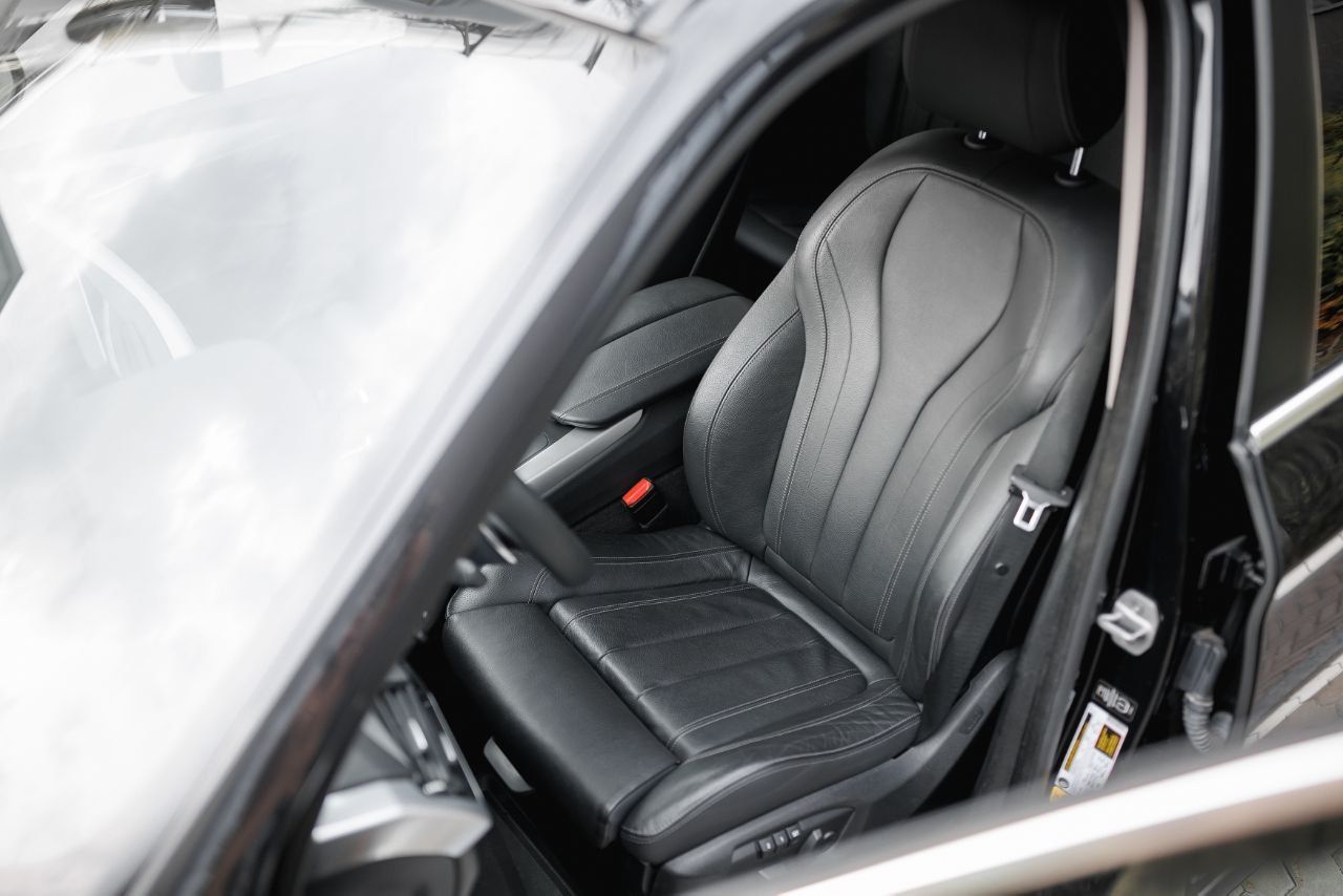 Продам авто BMW X5 F15 3.0d