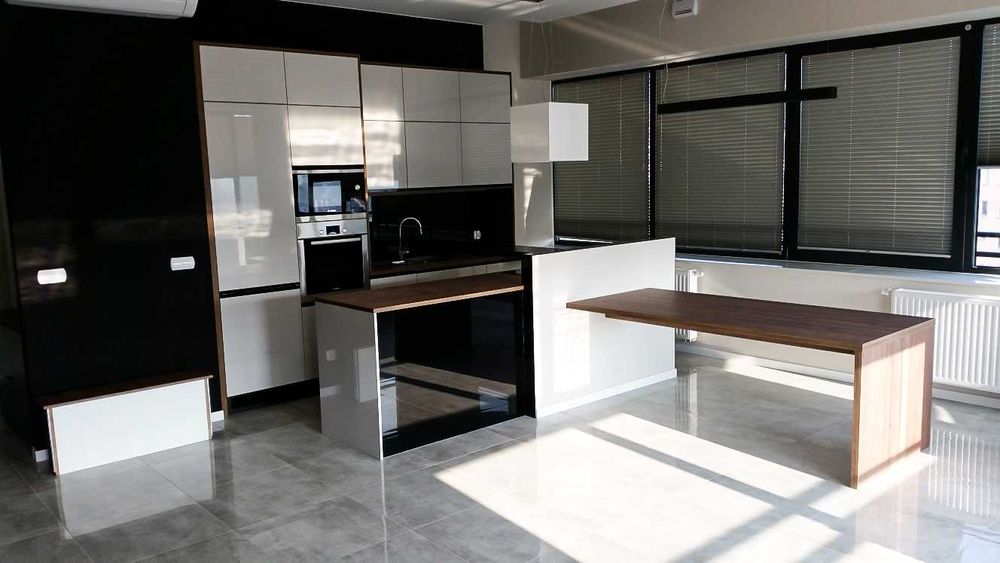 Meble na wymiar – kuchnie, szafy, garderoby | Profesjonalny montaż