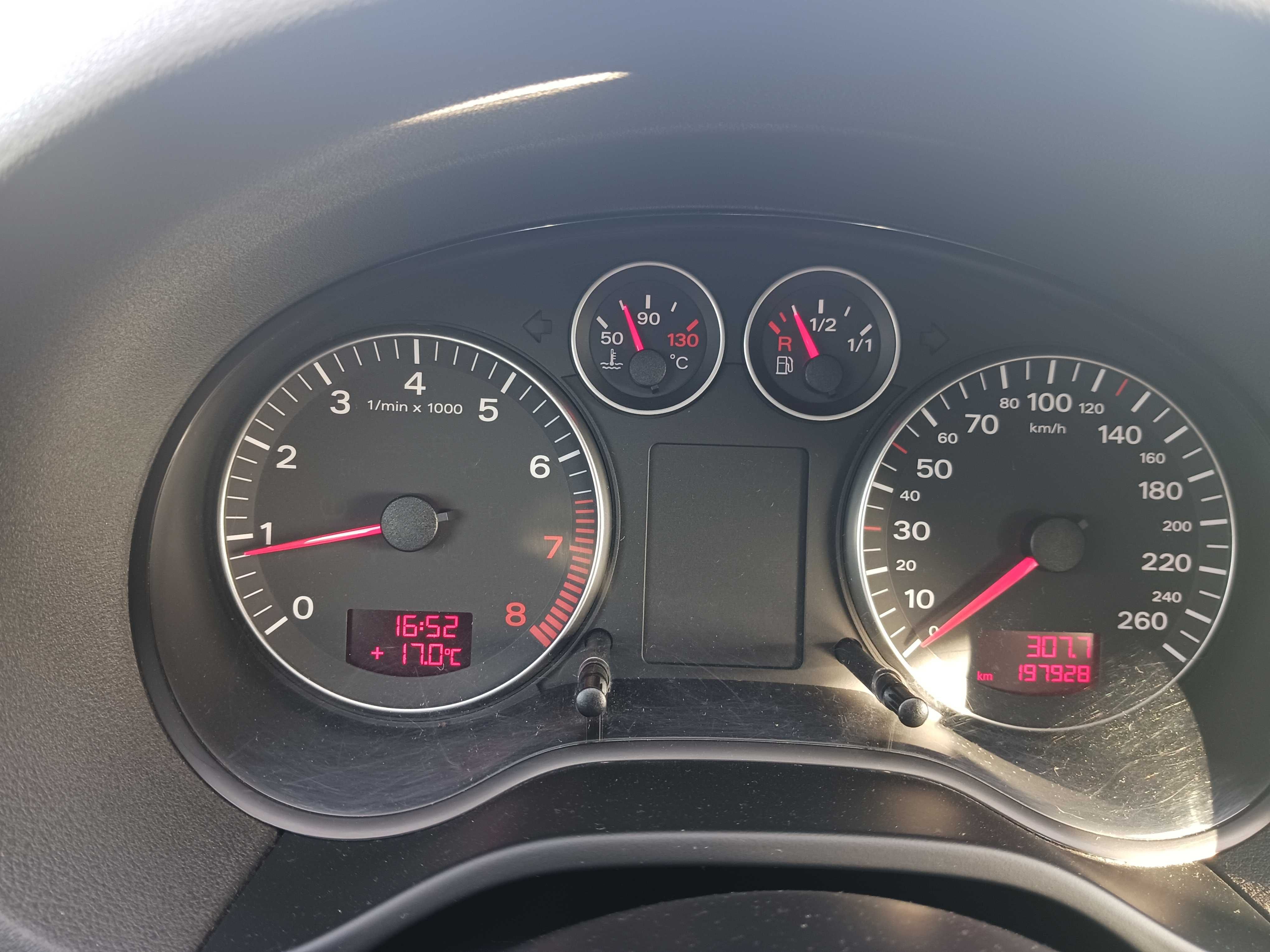 Audi a3 1.6 MPI benzyna 102 kM