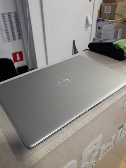 Ноутбук HP 15s-eq2053ua