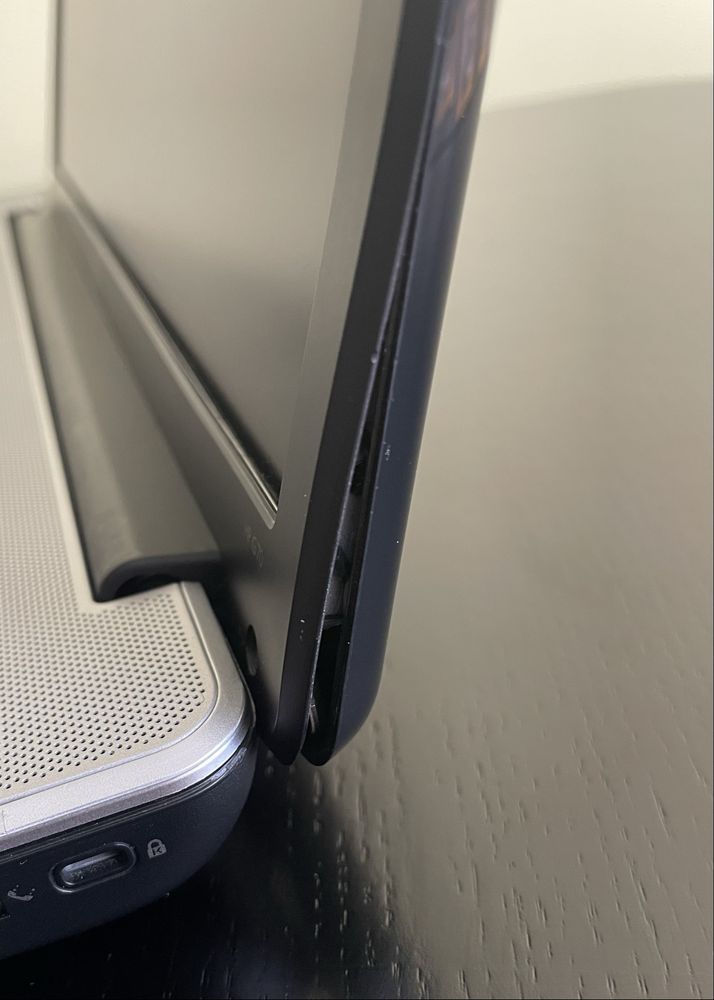 Ноутбук HP G70-460US 17"