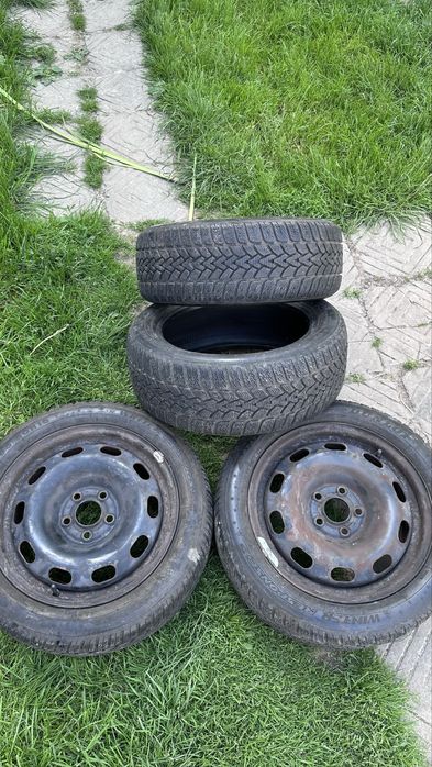 Зимові шини Dunlop 195/50 R15