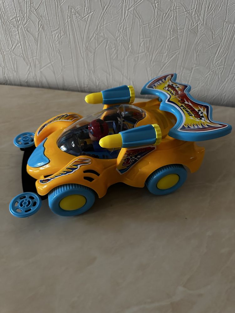 Детская новая игрушечная спортивная машина