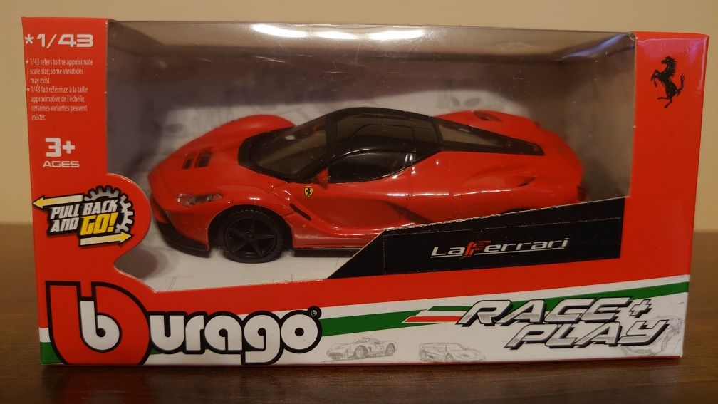 Bburago Ferrari Laferrari 1:43 Burago Race&Play.