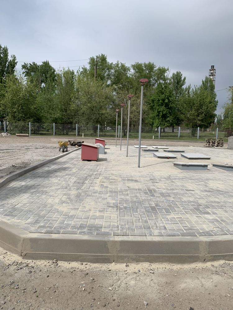 Укладка тротуарной плитки