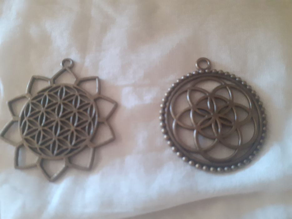 Vendo vários  pendentes  novos