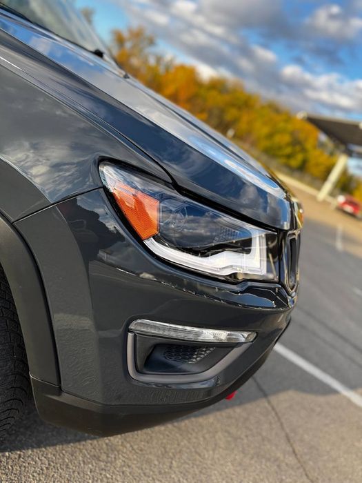Продам Jeep Compass