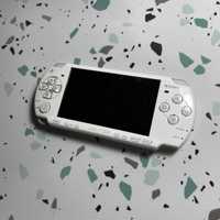 Игровая приставка Sony PSP 2008