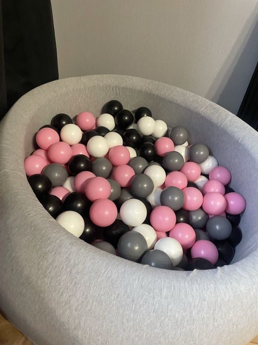 Basen z kulkami