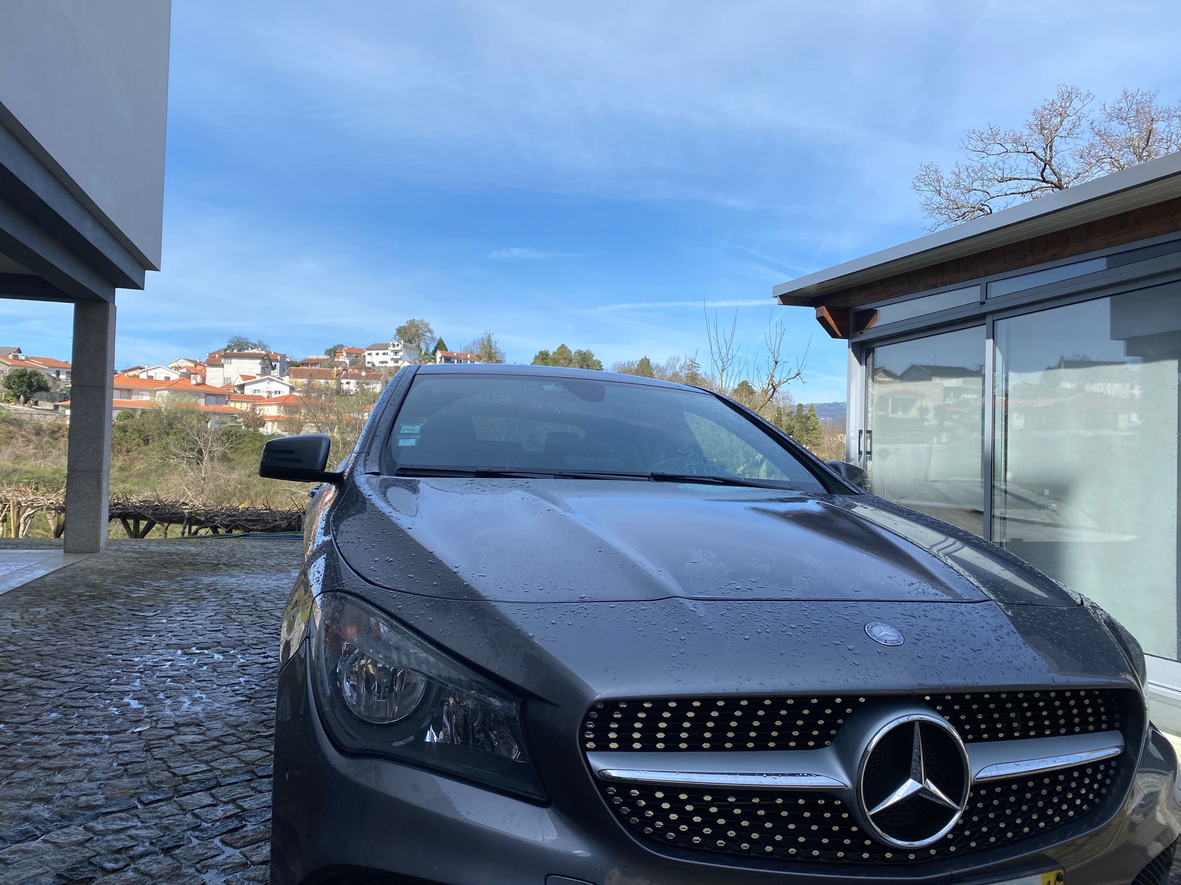 Vendo Mercedes CLA 220 cdi AMG line