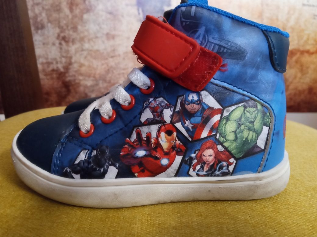 Buty Marvel Avengers r. 23