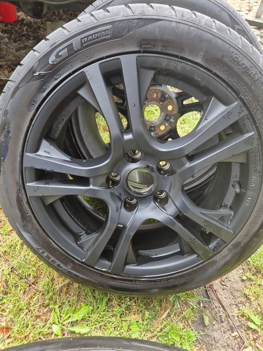 Felgi 17" et 40 opony 225/45R17