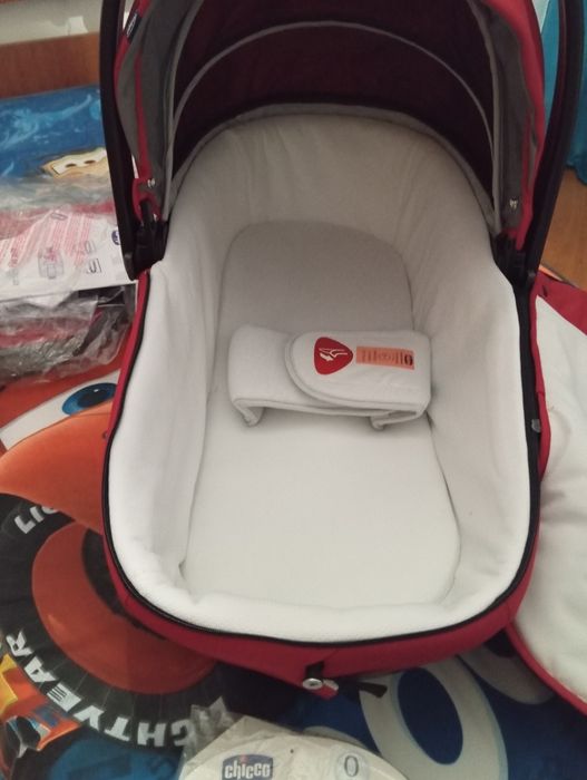 Vendo carrinho de bebê