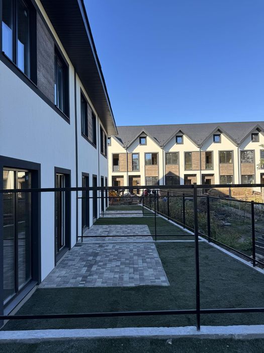 Продаж таунхауса з мансардою 35м2 в Бучі