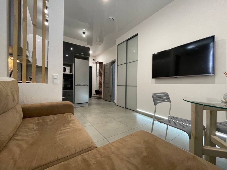 Сдаю 2к. квартиру в новострое проспект Поля