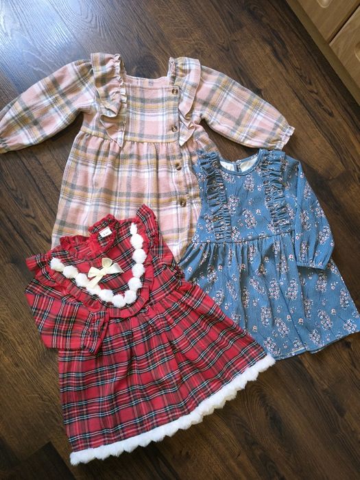 3 сукні для дівчинки 98 розмір