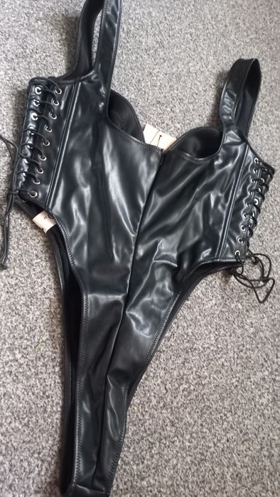 Бодік із екокожі від Mars