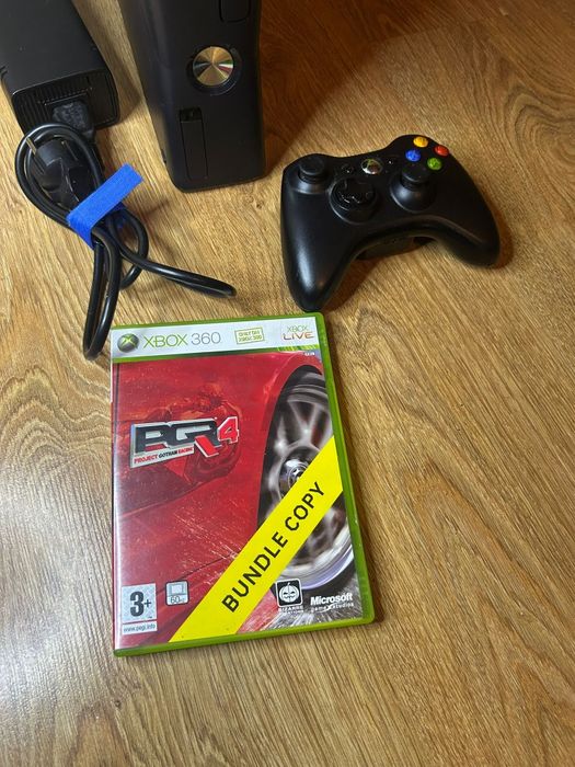 Konsola Xbox 360+ Kinect zestaw