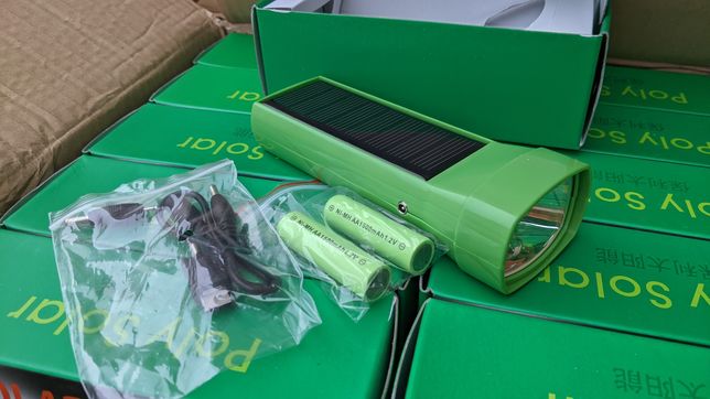 Фонарь  с солнечной панелью + 2 аккумулятора
