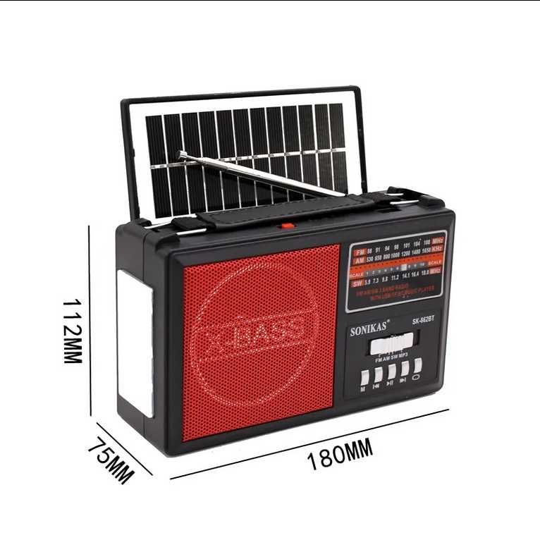 Przenośne radio solarne z latarką oraz gniazdem SD i złączem USB