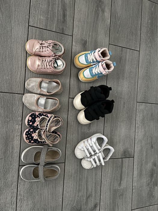 Красовки дитячі для дівчинки adidas, nike та інш розміриі