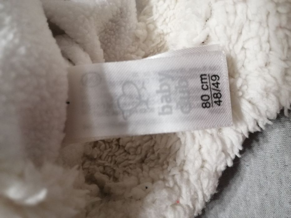 Czapka zimowa dla dziewczynki rozm. 80cm