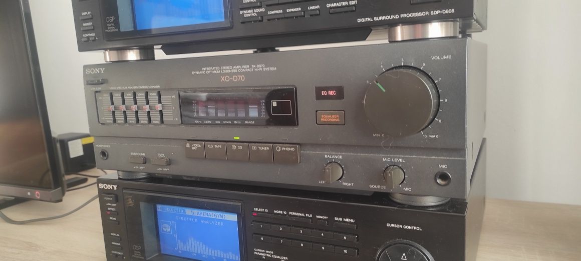 Amplificador vintage  Stereo Sony (1988) -Xo-D70