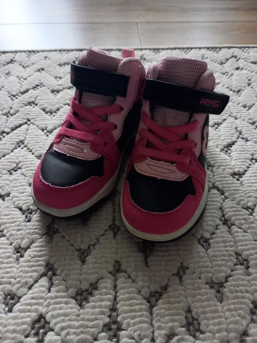 Buty dla dziewczynki Primigi r 22