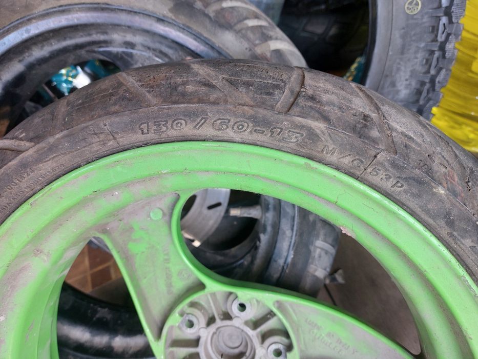 Продам колеса мотороллер piaggio