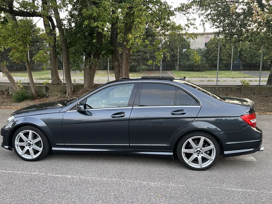Mercedes Benz c350 sport, 137000km 3.5l benzyn