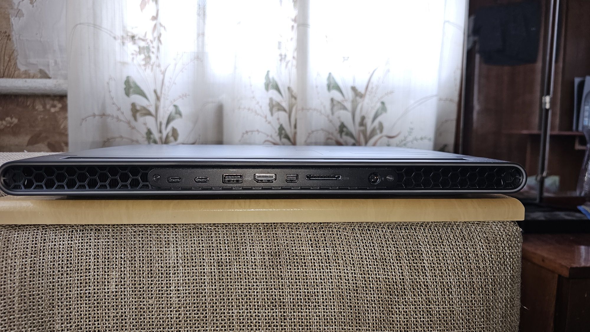 Продам ноутбук Dell ALIENWARE M16 R1 идеал