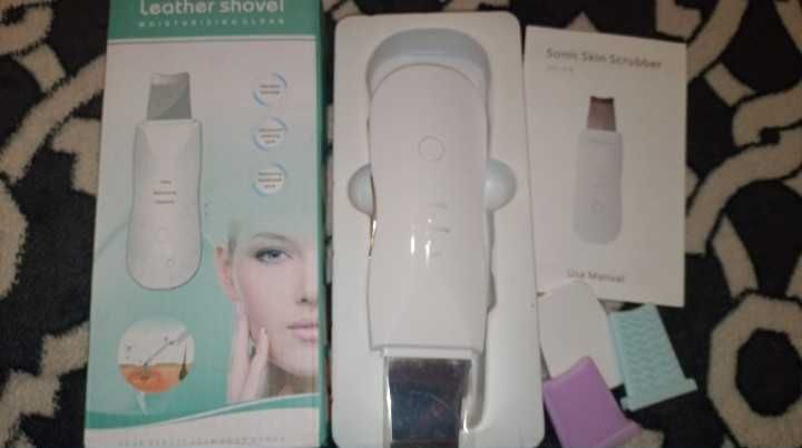Прилад для ультразвукового чищення обличчя - Скрабер