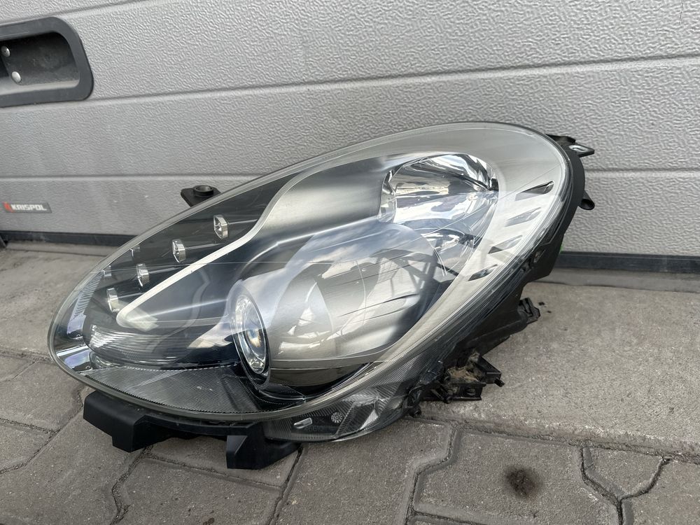 Lampa Lewa Soczewka LED Grafitowa Alfa Romeo Giulietta