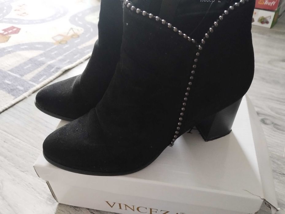 Zestaw butów r.39+kurtki+ torebka