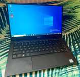 Dell XPS 9350 I5 6200u IPS 8GB 512GB Win 10