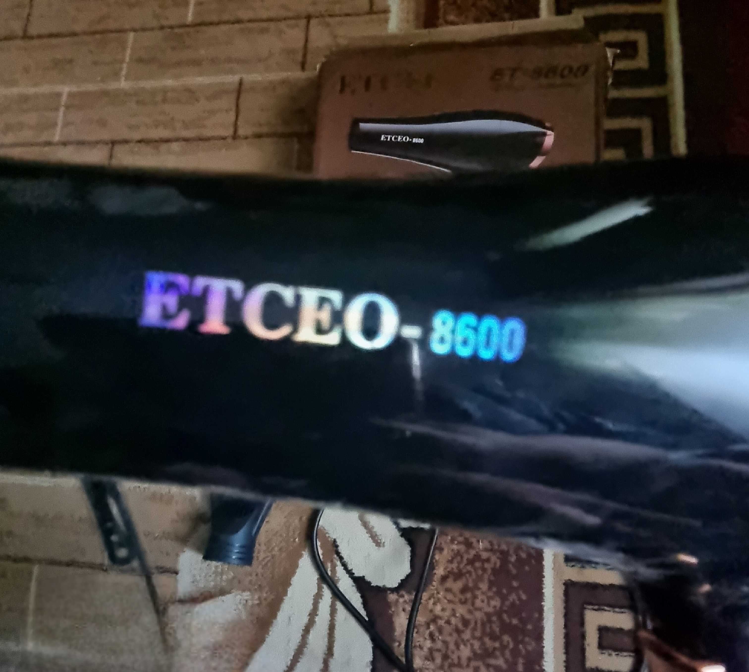 Фен професійний ETCE0  ET-8600 для волосся