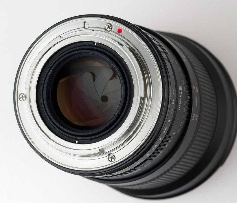 Canon/Rokinon 35mm 1:1.4 AS UMC світлосильний мануальний ширококутник