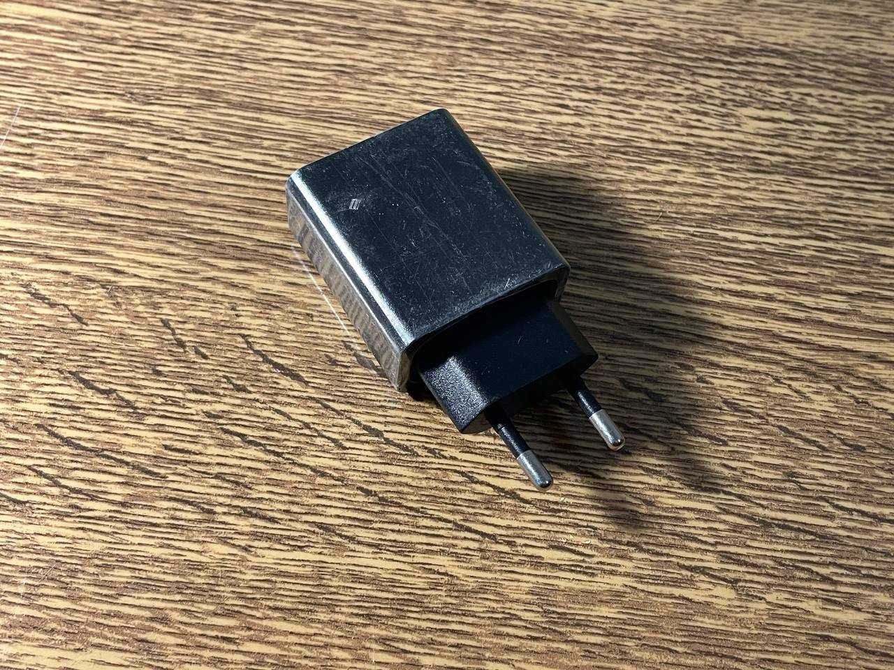 Зарядний пристрій Fast Charger 3.0 HU-FC016K7-EU, м. Рівне, QC 3.0