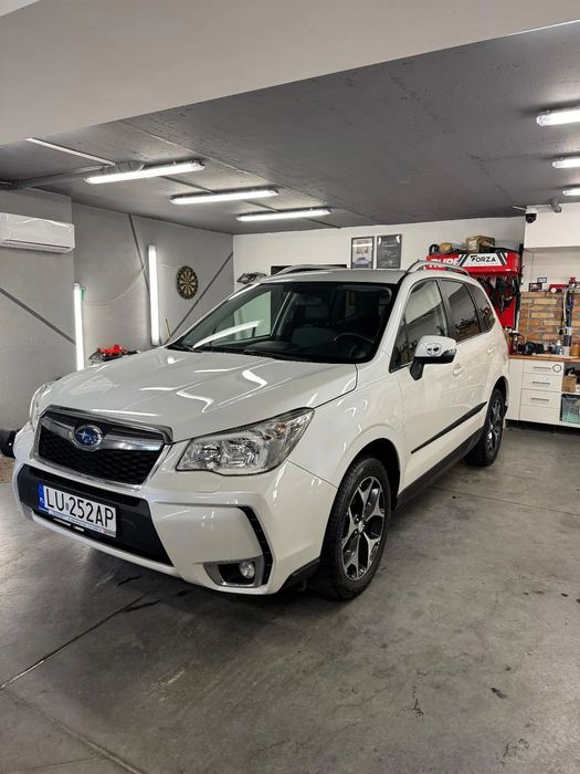 Subaru Forester Subaru Forester SJ XT Comfort, Salon PL