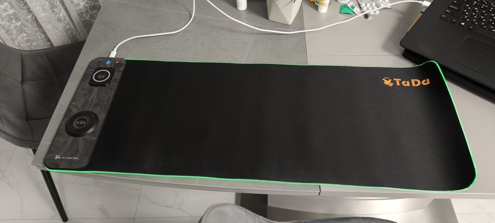 Великий килимок для миши, MP-22W бездротова, підсвітка