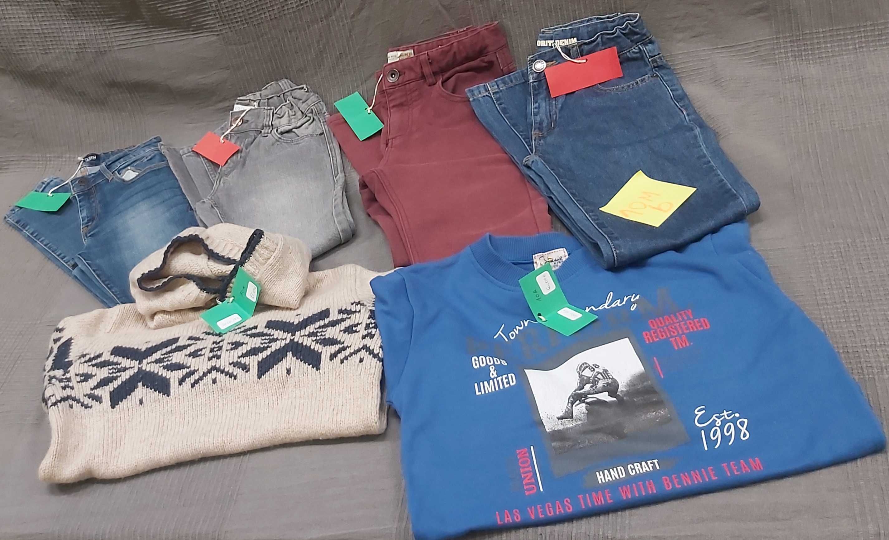 LOTES DE ROUPA 2a MÃO EM BOM ESTADO DE CRIANÇA