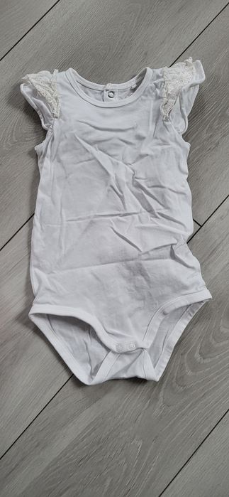 Body krótki rękaw rozm. 92