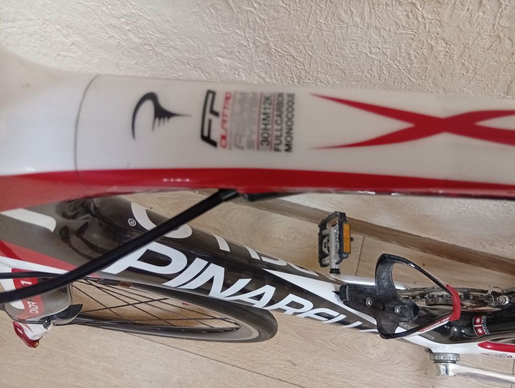 Pinarello Quattro. шоссейный велосипед
